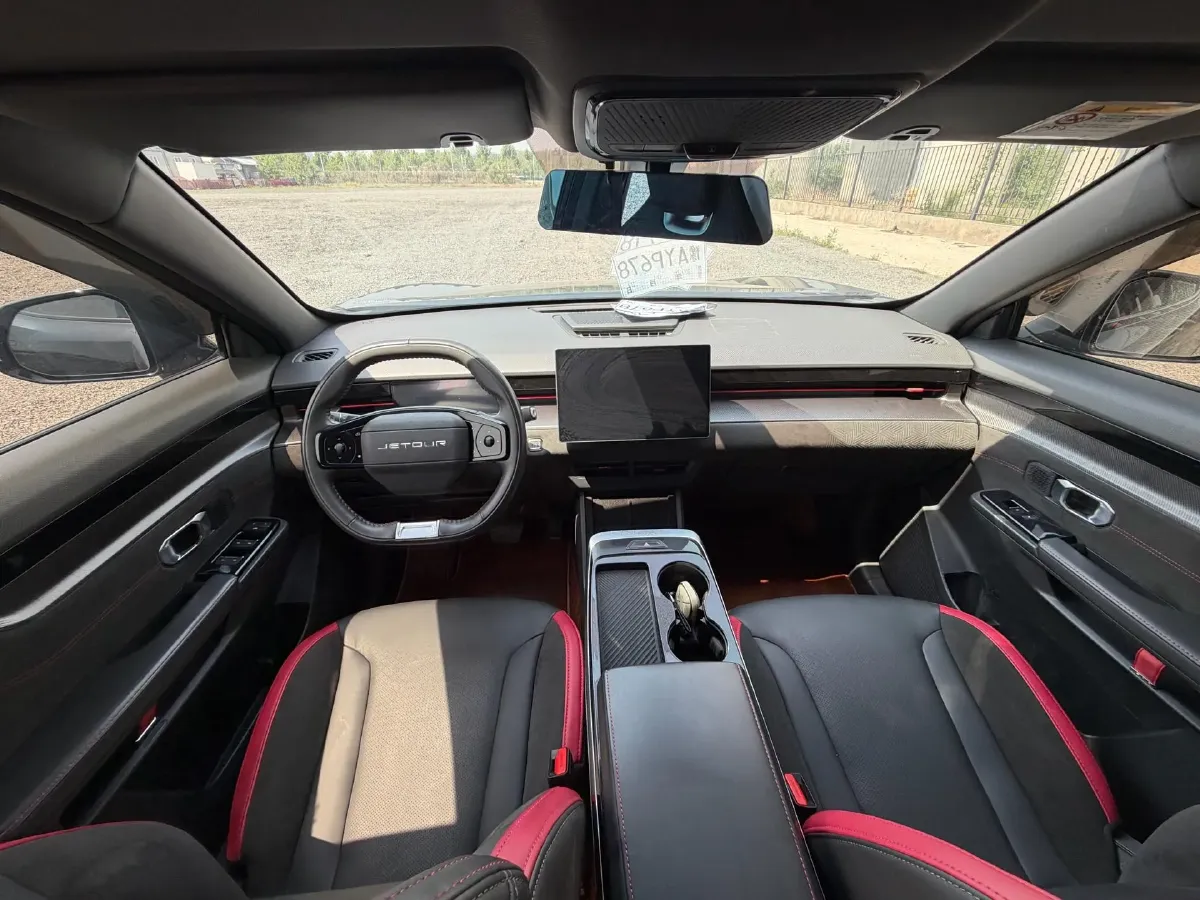 2022 Jetour DASHING 1.6T 197HP L4 7DCT,autocango,china used car exporter,china ev exporter,chinese used car exporter,chinese used ev exporter