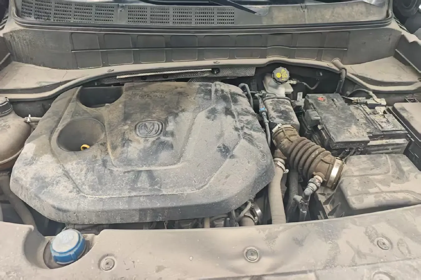 2021 ChangAn CS35 Plus 1.4T 160HP L4 7DCT,autocango,china used car exporter,china ev exporter,chinese used car exporter,chinese used ev exporter