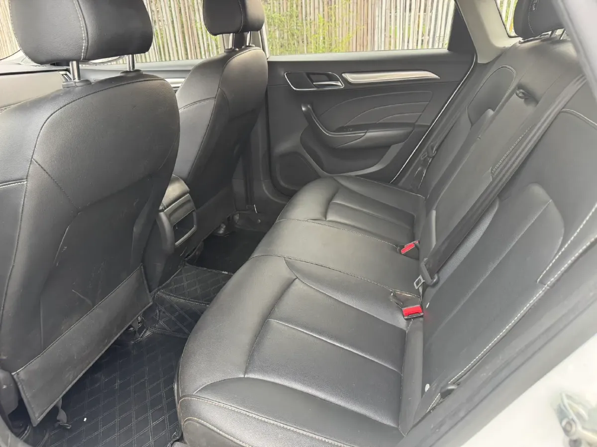 2018 HuangHai JiaoLong 2.4L 143HP L4 5AT,autocango,china used car exporter,china ev exporter,chinese used car exporter,chinese used ev exporter