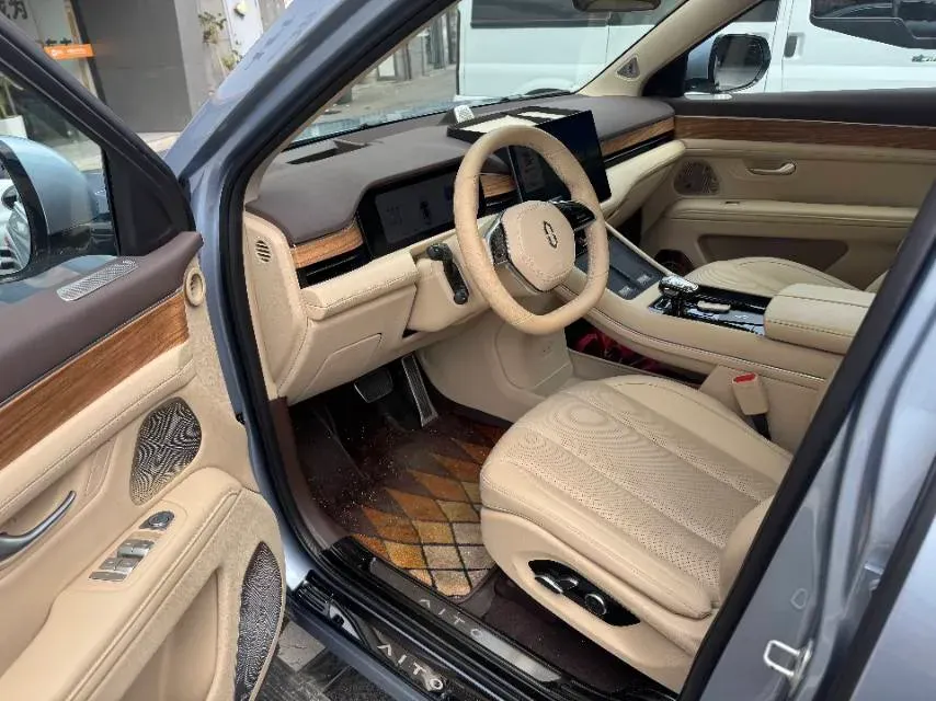 2024 AITO AITO M7 1.5T 152HP L4 REEV 40KWH,autocango,china used car exporter,china ev exporter,chinese used car exporter,chinese used ev exporter