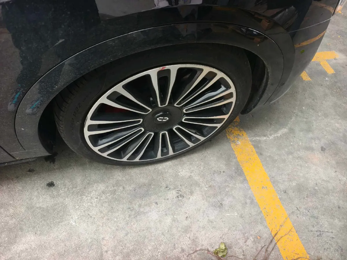 2024 AITO AITO M9 1.5T 152HP L4 REEV 42KWH,autocango,china used car exporter,china ev exporter,chinese used car exporter,chinese used ev exporter