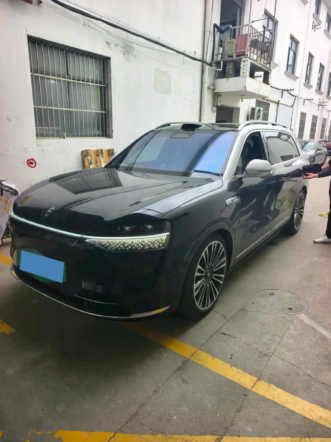 2024 AITO AITO M9 1.5T 152HP L4 REEV 42KWH,autocango,china used car exporter,china ev exporter,chinese used car exporter,chinese used ev exporter
