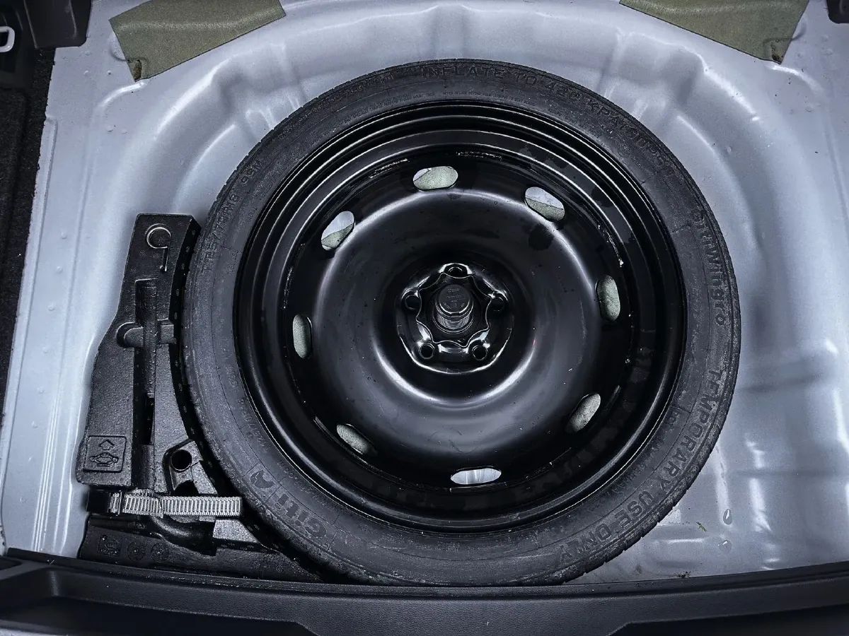 2021 Volkswagen T-Roc 1.4T 150HP L4 7DCT,autocango,china used car exporter,china ev exporter,chinese used car exporter,chinese used ev exporter