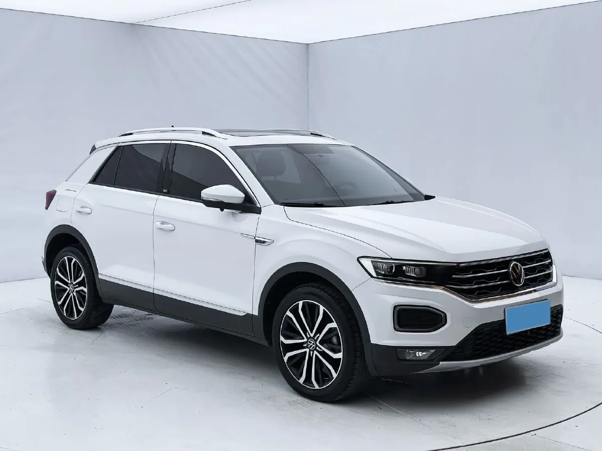 2021 Volkswagen T-Roc 1.4T 150HP L4 7DCT,autocango,china used car exporter,china ev exporter,chinese used car exporter,chinese used ev exporter