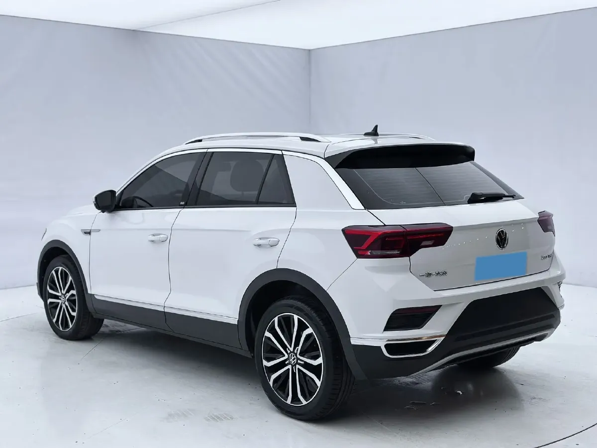 2021 Volkswagen T-Roc 1.4T 150HP L4 7DCT,autocango,china used car exporter,china ev exporter,chinese used car exporter,chinese used ev exporter