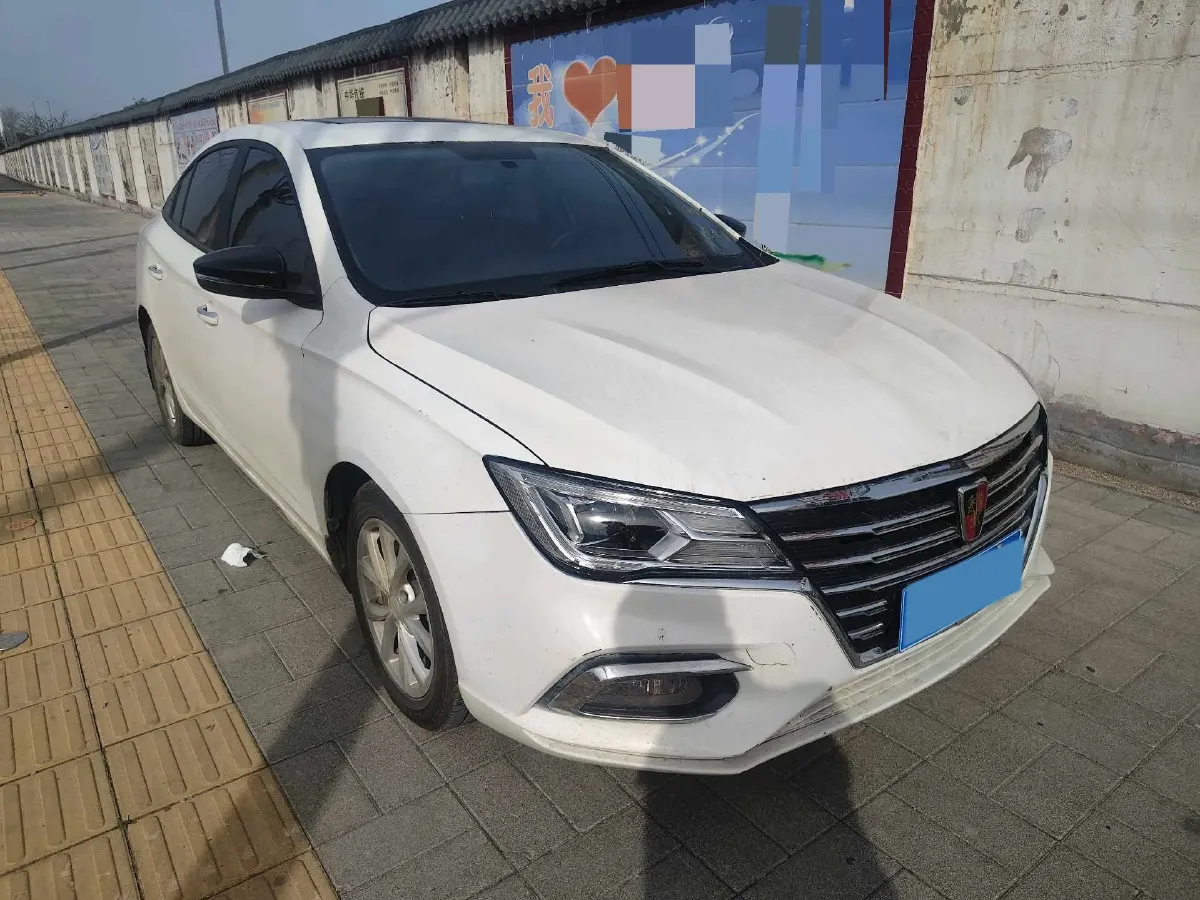 2020 Roewe i5 1.5L 120HP L4 CVT,autocango,china used car exporter,china ev exporter,chinese used car exporter,chinese used ev exporter