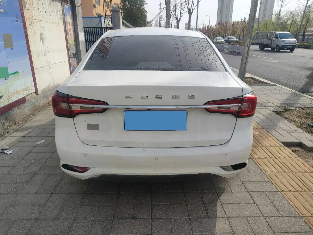 2020 Roewe i5 1.5L 120HP L4 CVT,autocango,china used car exporter,china ev exporter,chinese used car exporter,chinese used ev exporter
