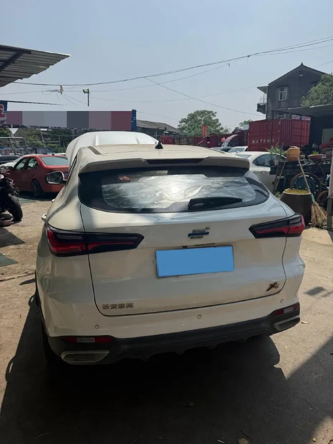 2022 ChangAn Eado 1.6L 128HP L4 5MT,autocango,china used car exporter,china ev exporter,chinese used car exporter,chinese used ev exporter
