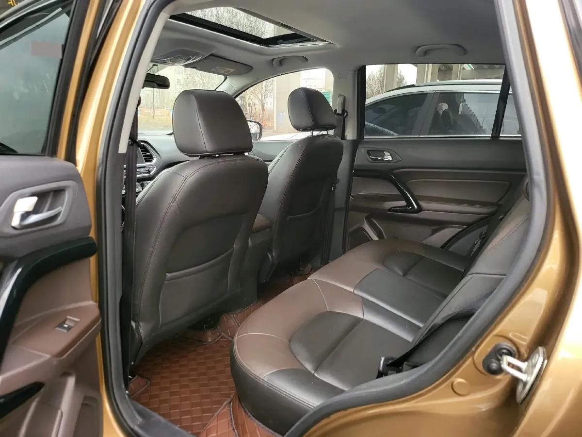 2015 GAC Trumpchi GS4 1.3T 137HP L4 7DCT,autocango,china used car exporter,china ev exporter,chinese used car exporter,chinese used ev exporter