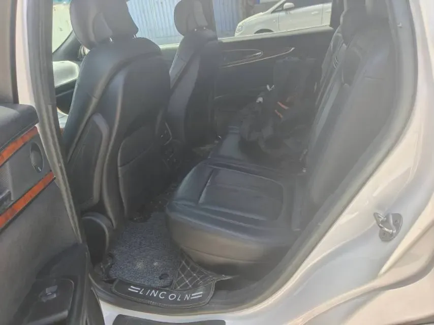 2019 Lincoln Nautilus 2.7T 329HP V6 8AT,autocango,china used car exporter,china ev exporter,chinese used car exporter,chinese used ev exporter