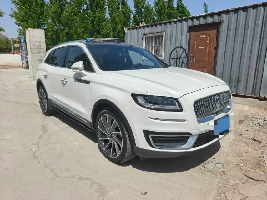 2019 Lincoln Nautilus 2.7T 329HP V6 8AT,autocango,china used car exporter,china ev exporter,chinese used car exporter,chinese used ev exporter