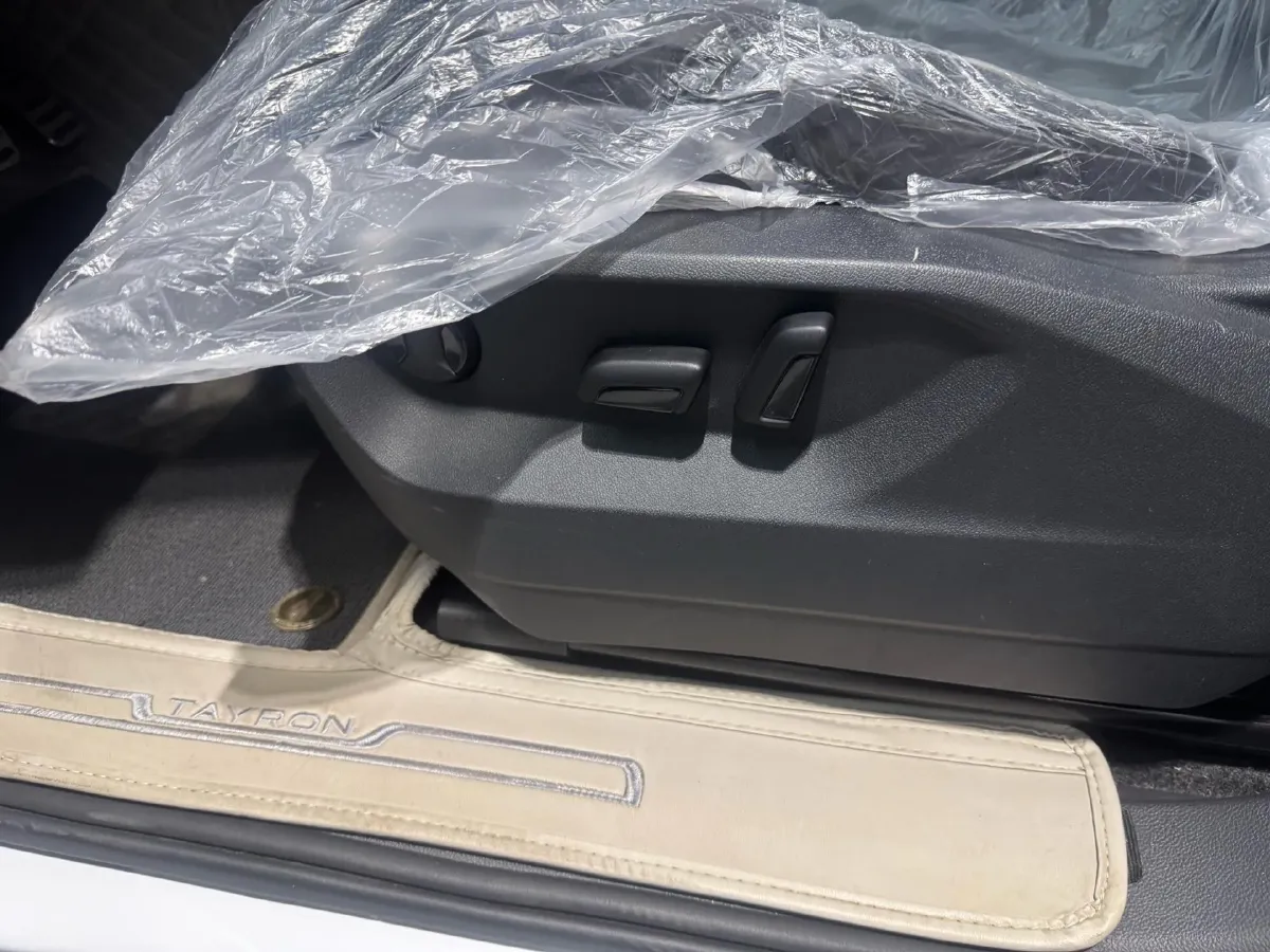 2023 Volkswagen Tayron 1.4T 150HP L4 7DCT,autocango,china used car exporter,china ev exporter,chinese used car exporter,chinese used ev exporter