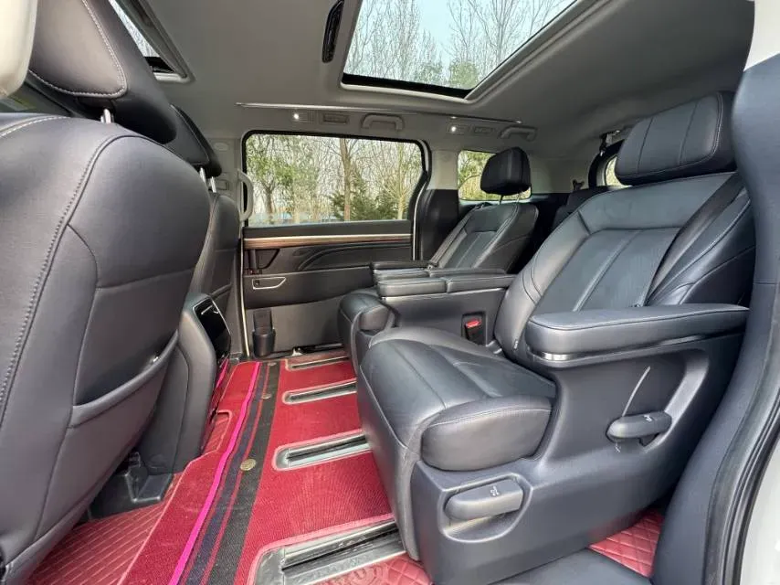 2021 GAC Trumpchi M8 2.0T 252HP L4 8AT,autocango,china used car exporter,china ev exporter,chinese used car exporter,chinese used ev exporter