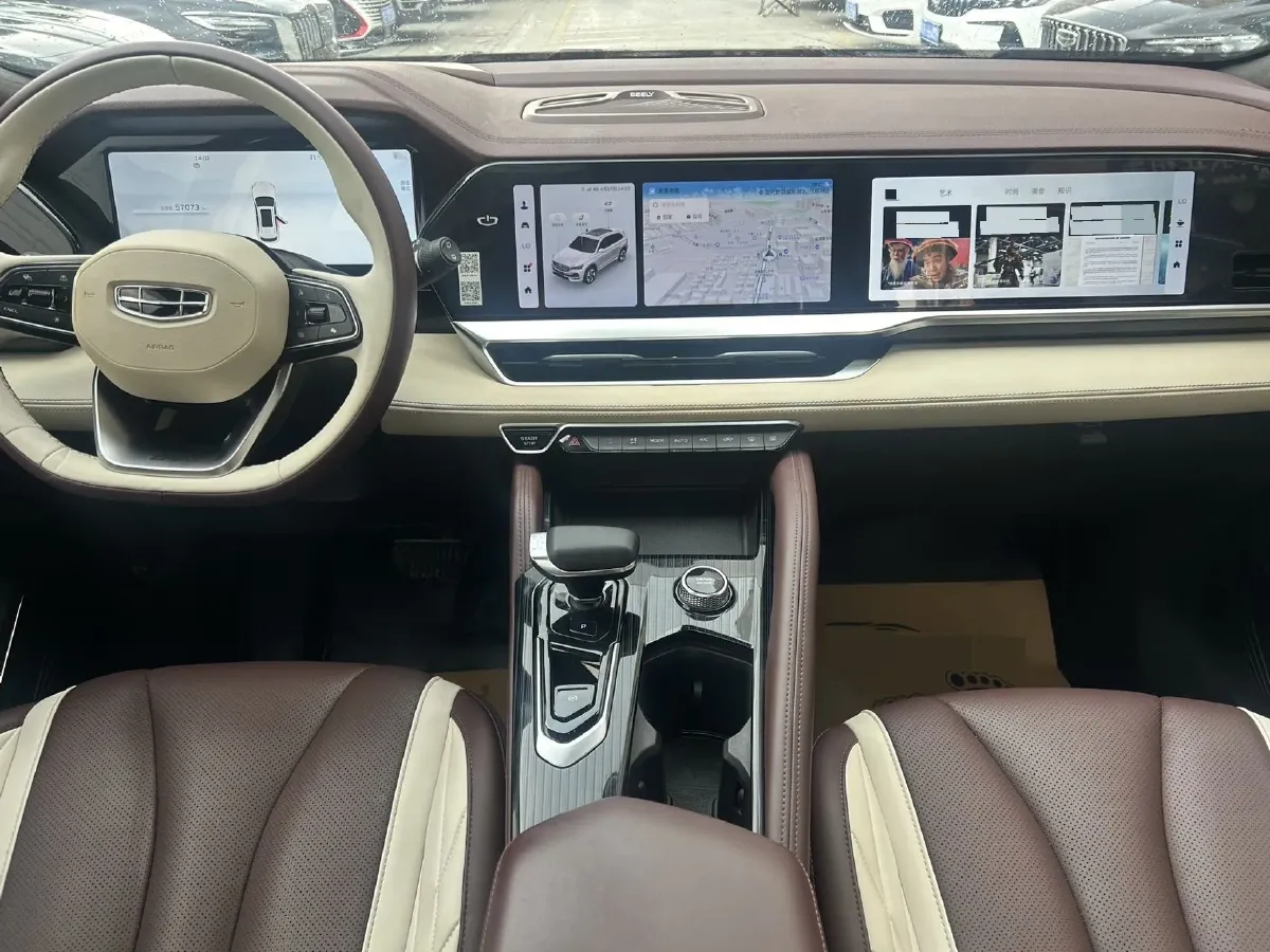 2021 Geely Monjaro 2.0T 218HP L4 7DCT,autocango,china used car exporter,china ev exporter,chinese used car exporter,chinese used ev exporter