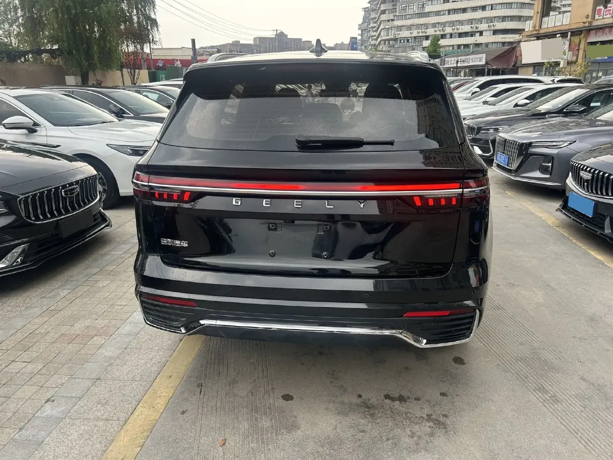 2021 Geely Monjaro 2.0T 218HP L4 7DCT,autocango,china used car exporter,china ev exporter,chinese used car exporter,chinese used ev exporter