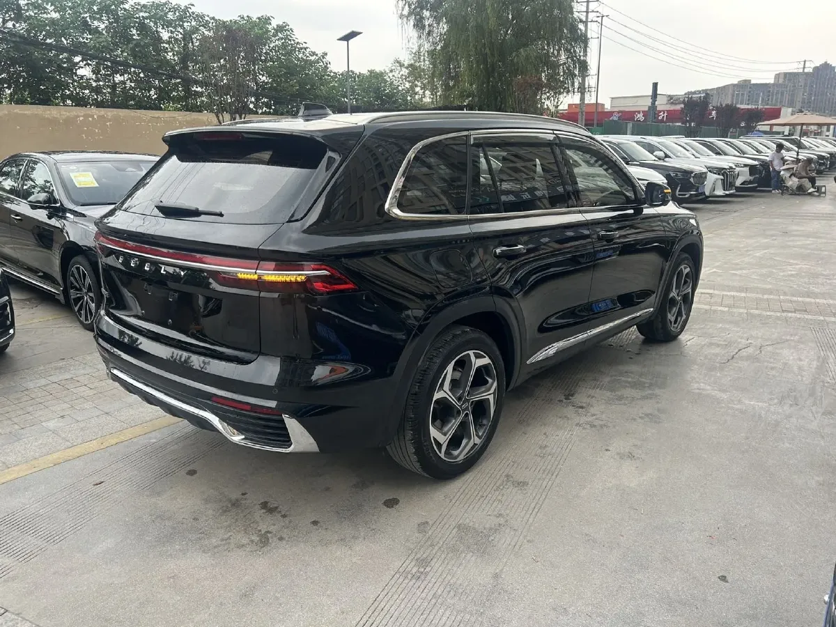 2021 Geely Monjaro 2.0T 218HP L4 7DCT,autocango,china used car exporter,china ev exporter,chinese used car exporter,chinese used ev exporter