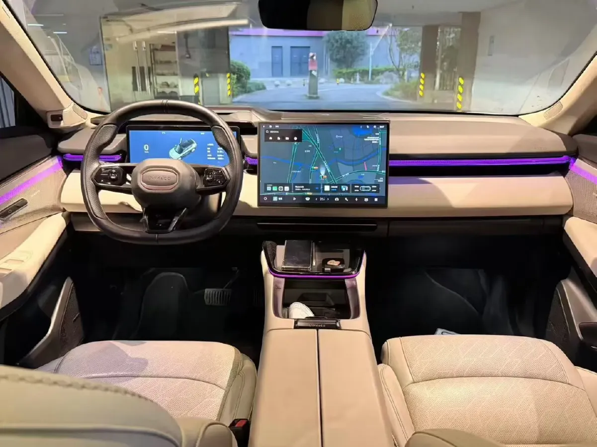 2023 LYNK&CO 08 EM-P 1.5T 163HP L4 3DHT PHEV 39.8KWH,autocango,china used car exporter,china ev exporter,chinese used car exporter,chinese used ev exporter