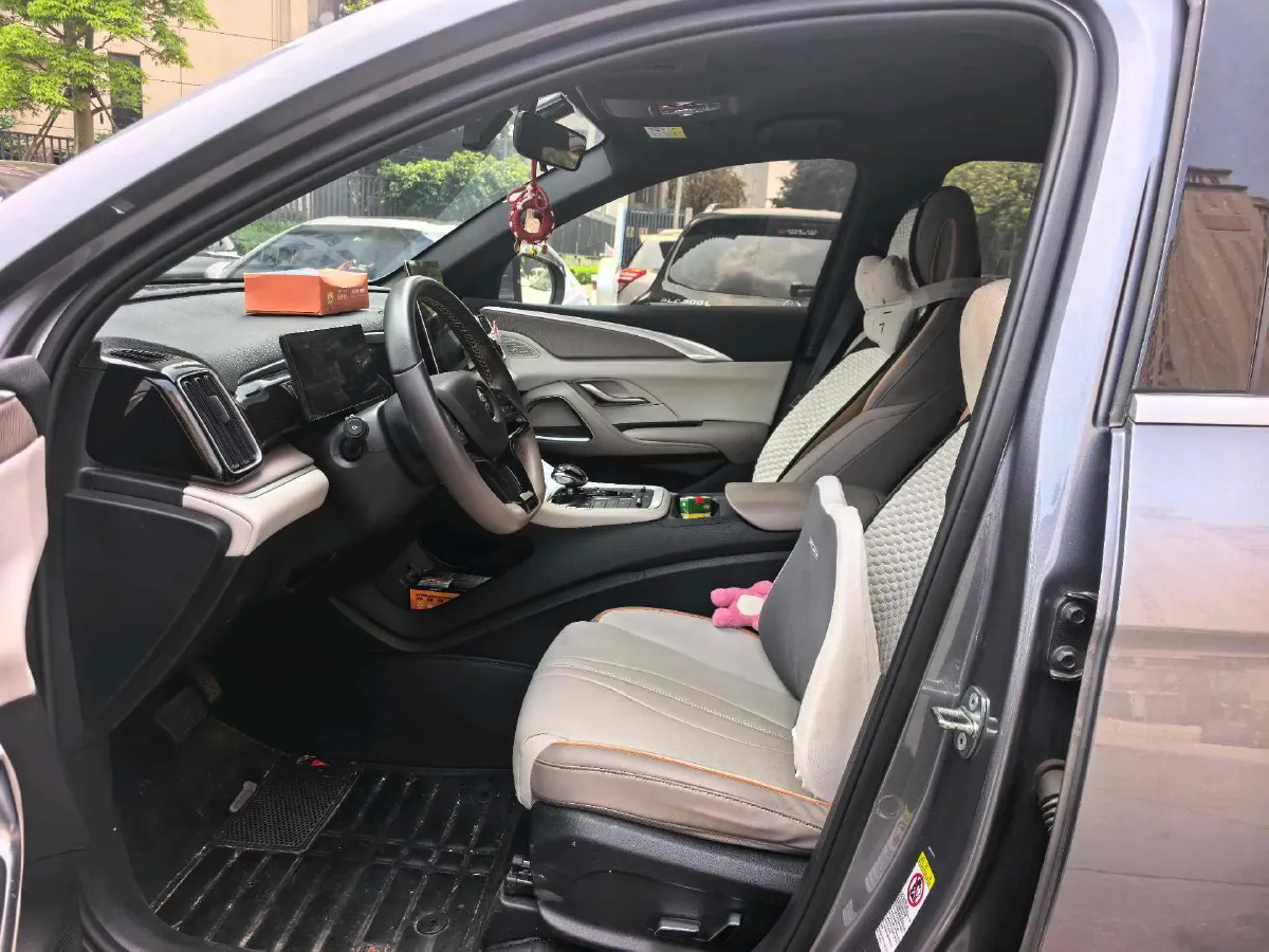 2024 BYD Song Pro 1.5L 110HP L4 E-CVT PHEV 12.9KWH,autocango,china used car exporter,china ev exporter,chinese used car exporter,chinese used ev exporter