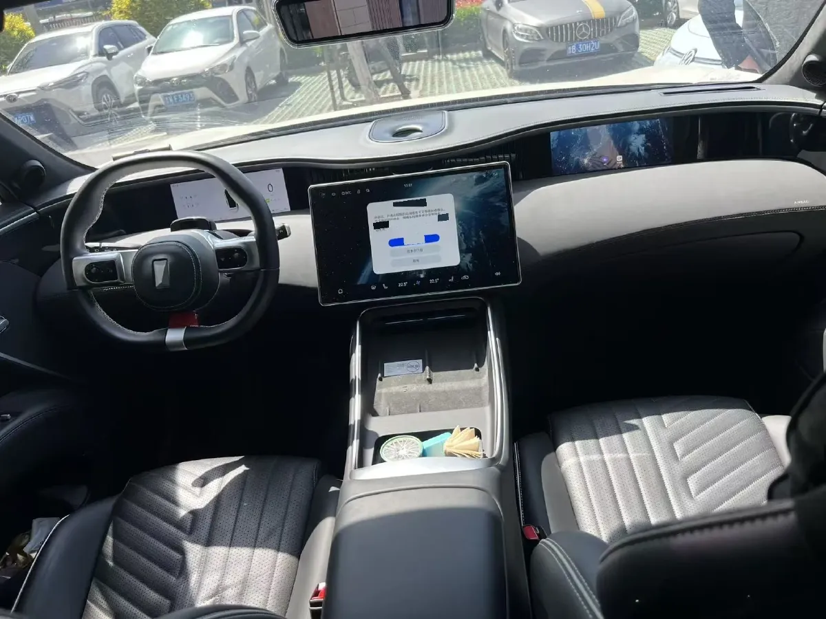 2023 Avatr 11 BEV 90KWH,autocango,china used car exporter,china ev exporter,chinese used car exporter,chinese used ev exporter