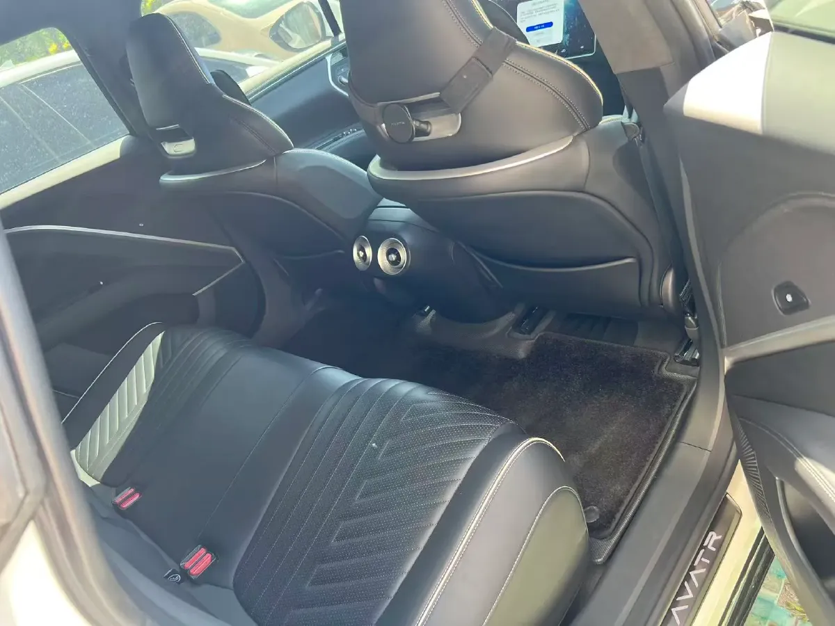 2023 Avatr 11 BEV 90KWH,autocango,china used car exporter,china ev exporter,chinese used car exporter,chinese used ev exporter