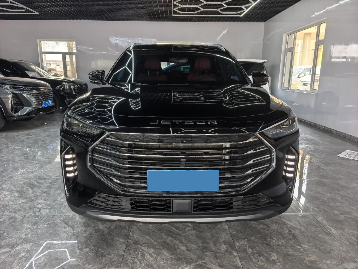 2023 Jetour X70 Plus 1.5T 156HP L4 6MT,autocango,china used car exporter,china ev exporter,chinese used car exporter,chinese used ev exporter