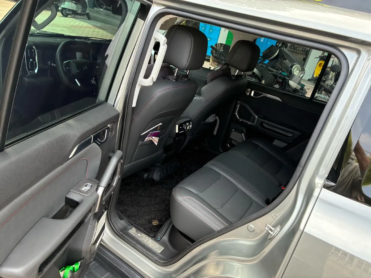 2023 Jetour Traveller 2.0T 254HP L4 7DCT,autocango,china used car exporter,china ev exporter,chinese used car exporter,chinese used ev exporter