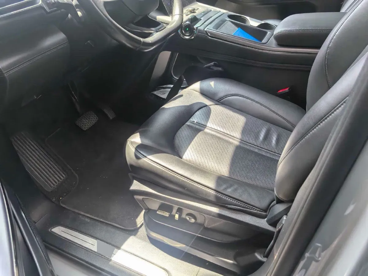 2020 Lexus NX 2.5L 155HP L4 E-CVT Hybrid,autocango,china used car exporter,china ev exporter,chinese used car exporter,chinese used ev exporter