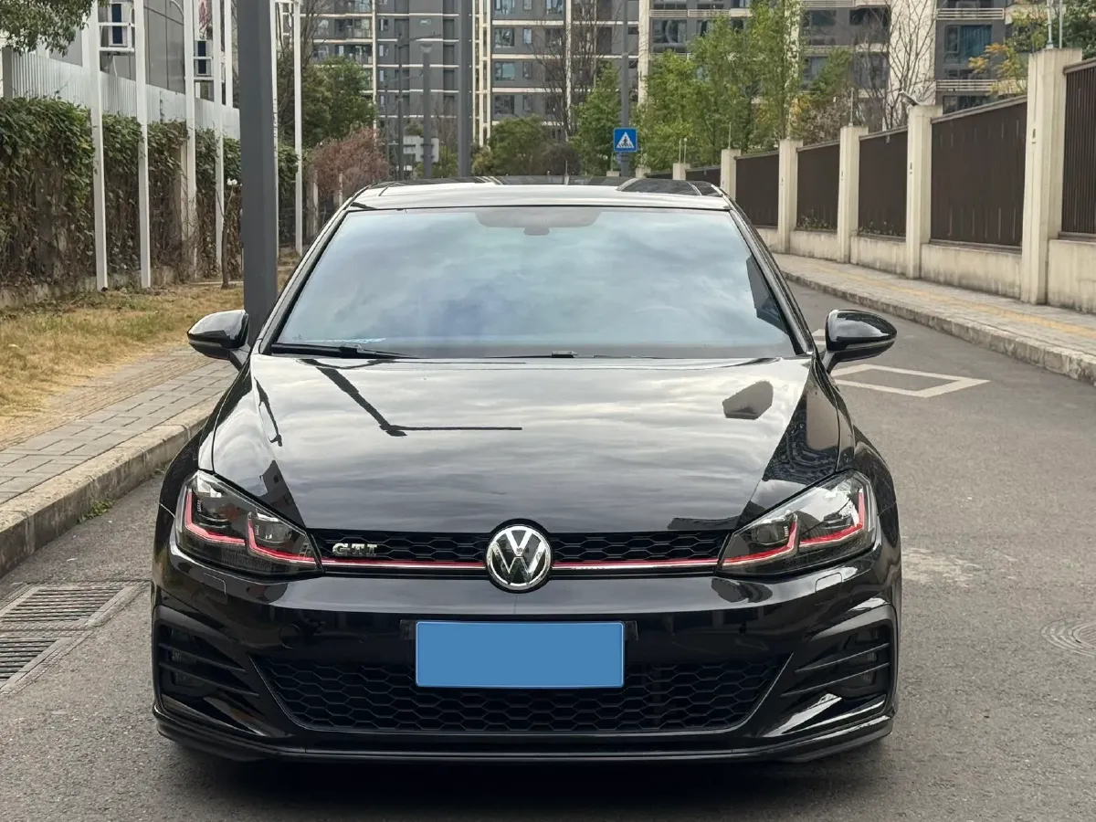 2019 Buick EnvisionPlus 2.0T 260HP L4 9AT,autocango,china used car exporter,china ev exporter,chinese used car exporter,chinese used ev exporter