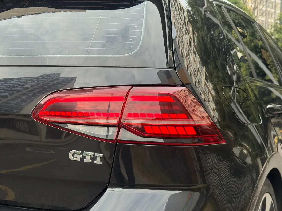 2019 Buick EnvisionPlus 2.0T 260HP L4 9AT,autocango,china used car exporter,china ev exporter,chinese used car exporter,chinese used ev exporter