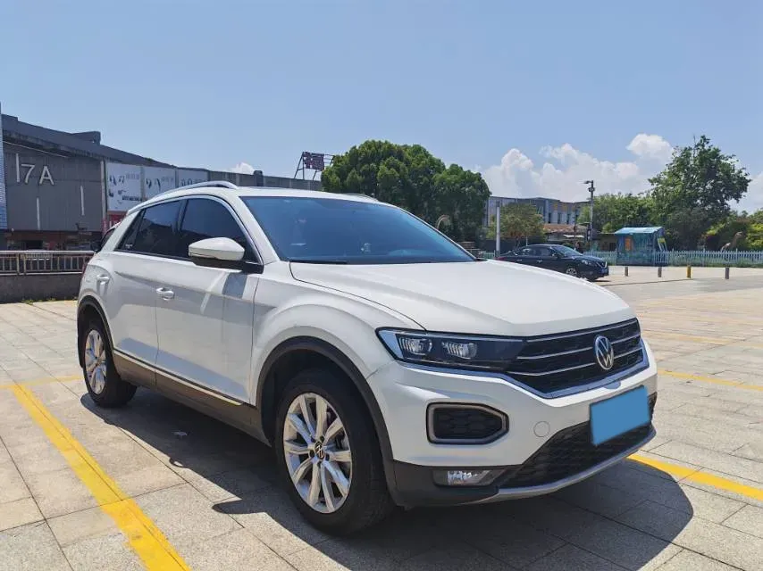 2021 Volkswagen T-Roc 1.4T 150HP L4 7DCT,autocango,china used car exporter,china ev exporter,chinese used car exporter,chinese used ev exporter