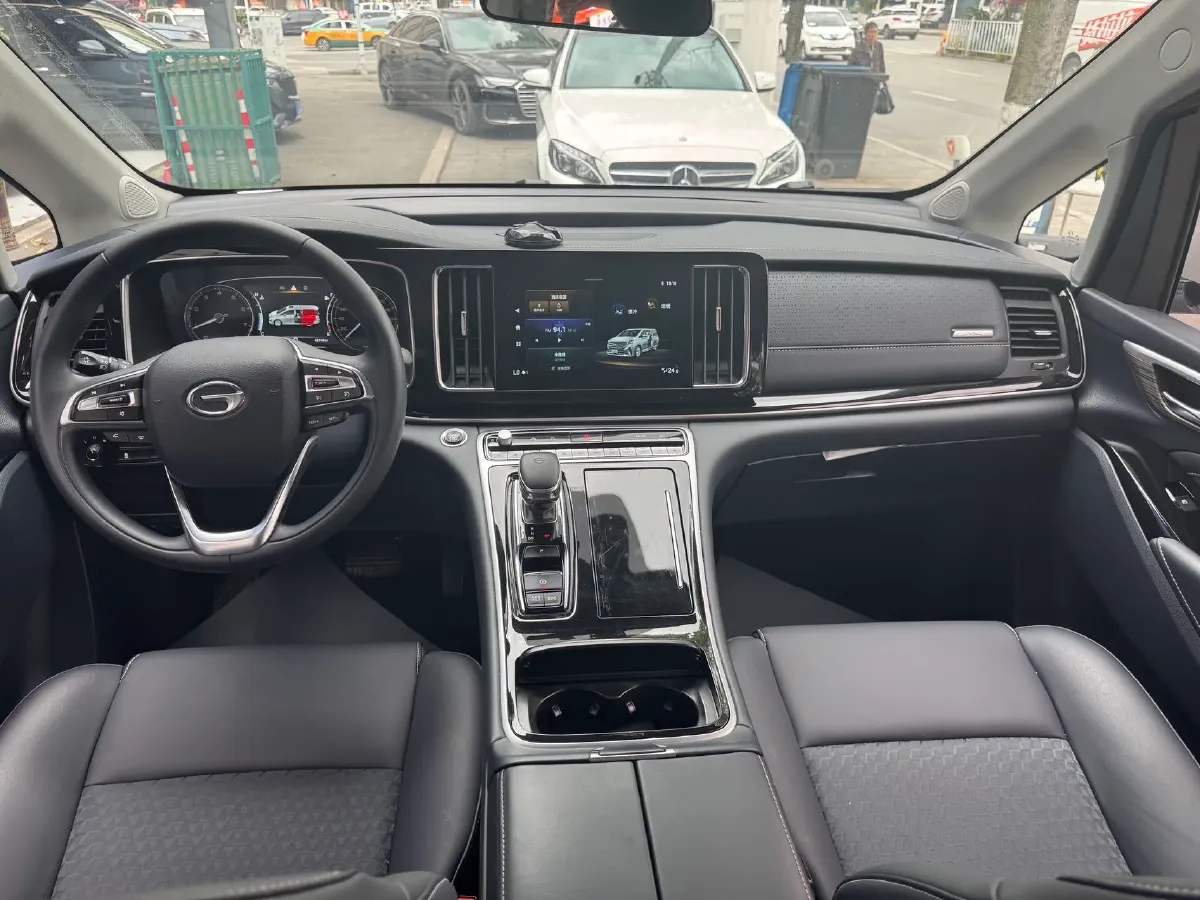 2023 GAC Trumpchi M8 2.0T 252HP L4 8AT,autocango,china used car exporter,china ev exporter,chinese used car exporter,chinese used ev exporter