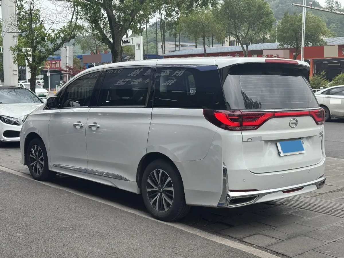2023 GAC Trumpchi M8 2.0T 252HP L4 8AT,autocango,china used car exporter,china ev exporter,chinese used car exporter,chinese used ev exporter