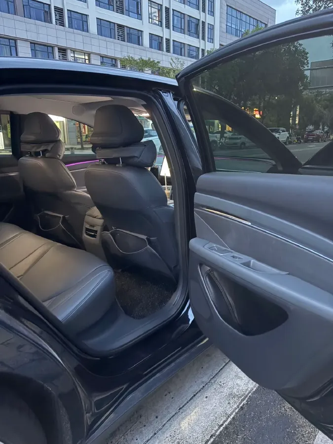 2024 Xpeng MONA M03 BEV 62.2KWH,autocango,china used car exporter,china ev exporter,chinese used car exporter,chinese used ev exporter