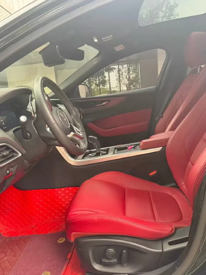 2021 Jaguar XEL 2.0T 250HP L4 8AT,autocango,china used car exporter,china ev exporter,chinese used car exporter,chinese used ev exporter