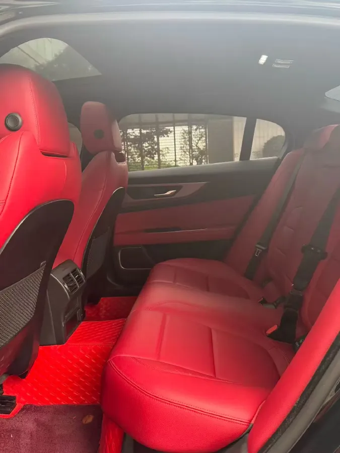 2021 Jaguar XEL 2.0T 250HP L4 8AT,autocango,china used car exporter,china ev exporter,chinese used car exporter,chinese used ev exporter