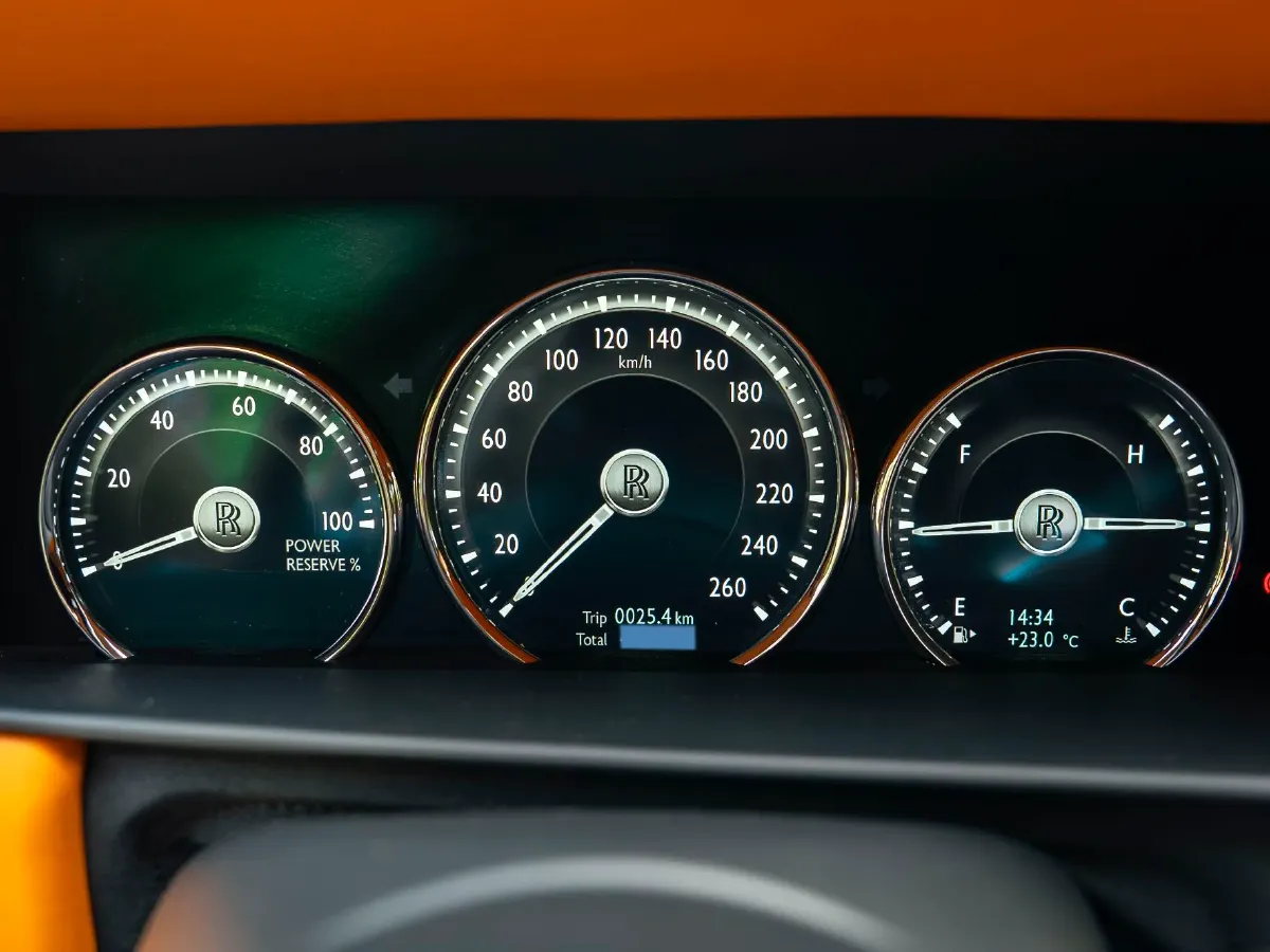 2018 Rolls-Royce Cullinan 6.7T 571HP V12 8AT,autocango,china used car exporter,china ev exporter,chinese used car exporter,chinese used ev exporter