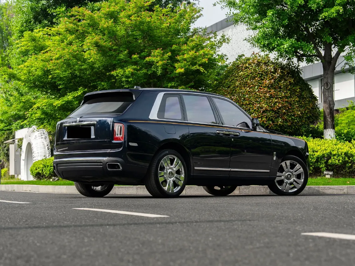 2018 Rolls-Royce Cullinan 6.7T 571HP V12 8AT,autocango,china used car exporter,china ev exporter,chinese used car exporter,chinese used ev exporter