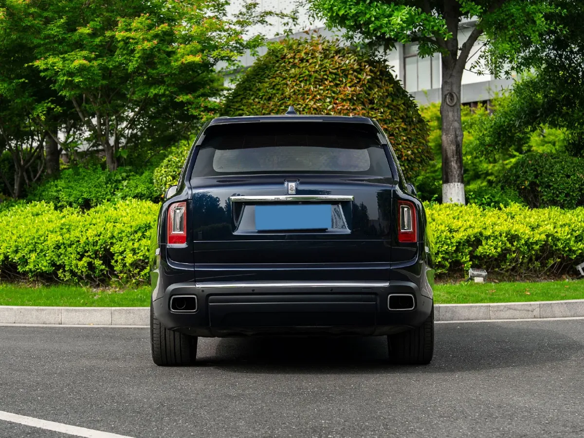2018 Rolls-Royce Cullinan 6.7T 571HP V12 8AT,autocango,china used car exporter,china ev exporter,chinese used car exporter,chinese used ev exporter