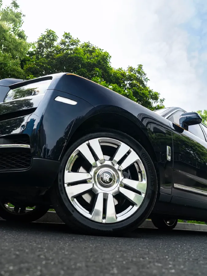 2018 Rolls-Royce Cullinan 6.7T 571HP V12 8AT,autocango,china used car exporter,china ev exporter,chinese used car exporter,chinese used ev exporter