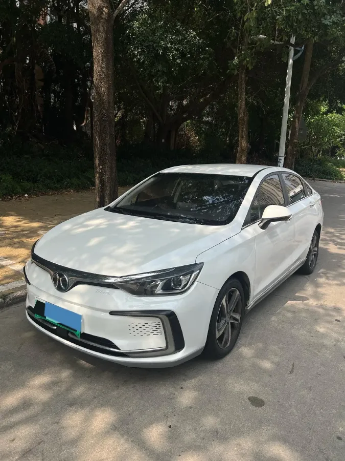 2018 BeiJing Auto EU5 BEV 53.66KWH,autocango,china used car exporter,china ev exporter,chinese used car exporter,chinese used ev exporter