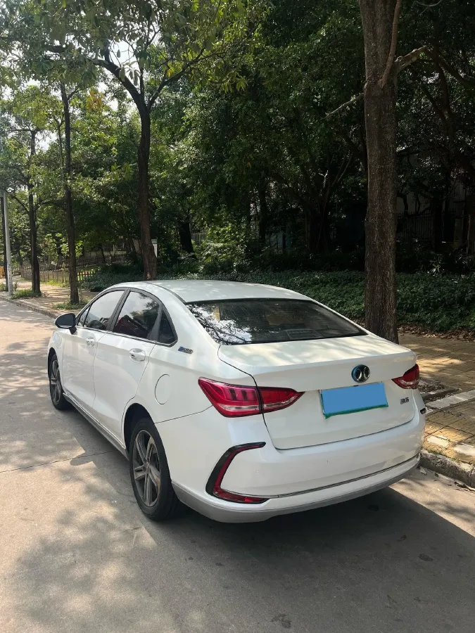 2018 BeiJing Auto EU5 BEV 53.66KWH,autocango,china used car exporter,china ev exporter,chinese used car exporter,chinese used ev exporter