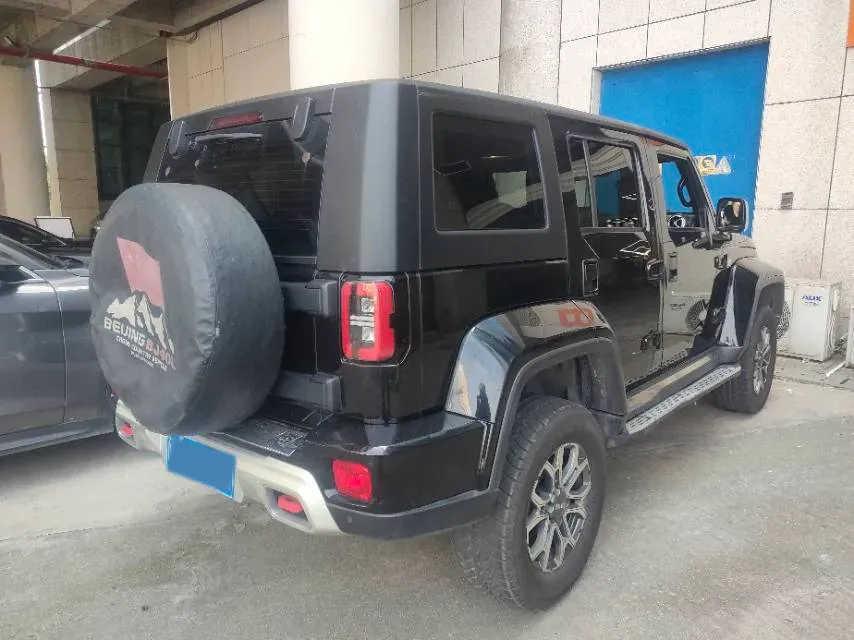 2023 Beijing BJ40 2.0T 224HP L4 8AT,autocango,china used car exporter,china ev exporter,chinese used car exporter,chinese used ev exporter