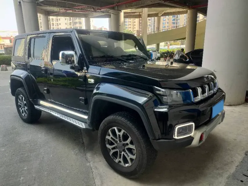 2023 Beijing BJ40 2.0T 224HP L4 8AT,autocango,china used car exporter,china ev exporter,chinese used car exporter,chinese used ev exporter