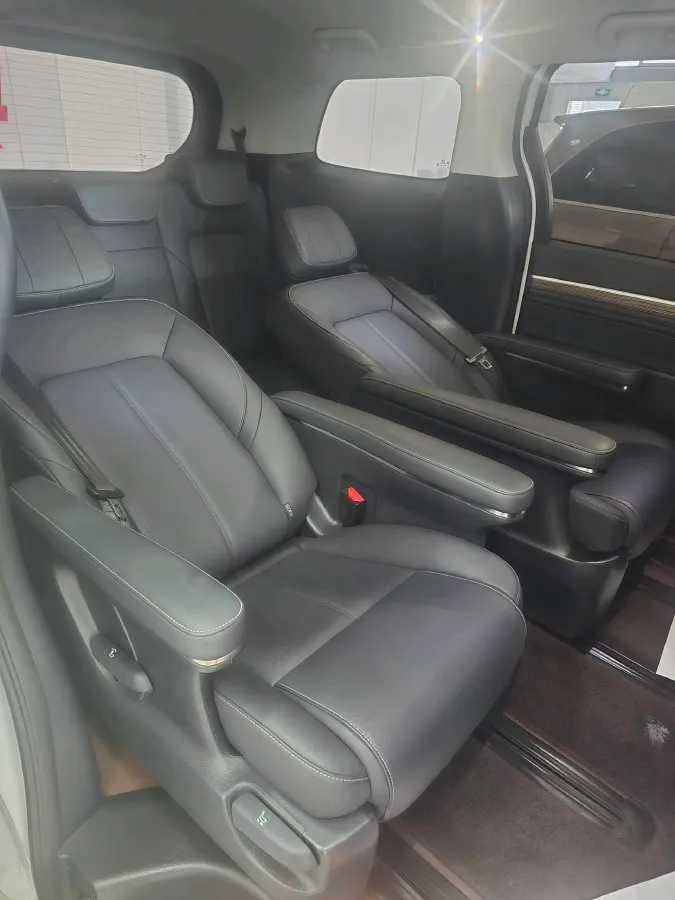 2024 GAC Trumpchi M8 2.0T 252HP L4 8AT,autocango,china used car exporter,china ev exporter,chinese used car exporter,chinese used ev exporter