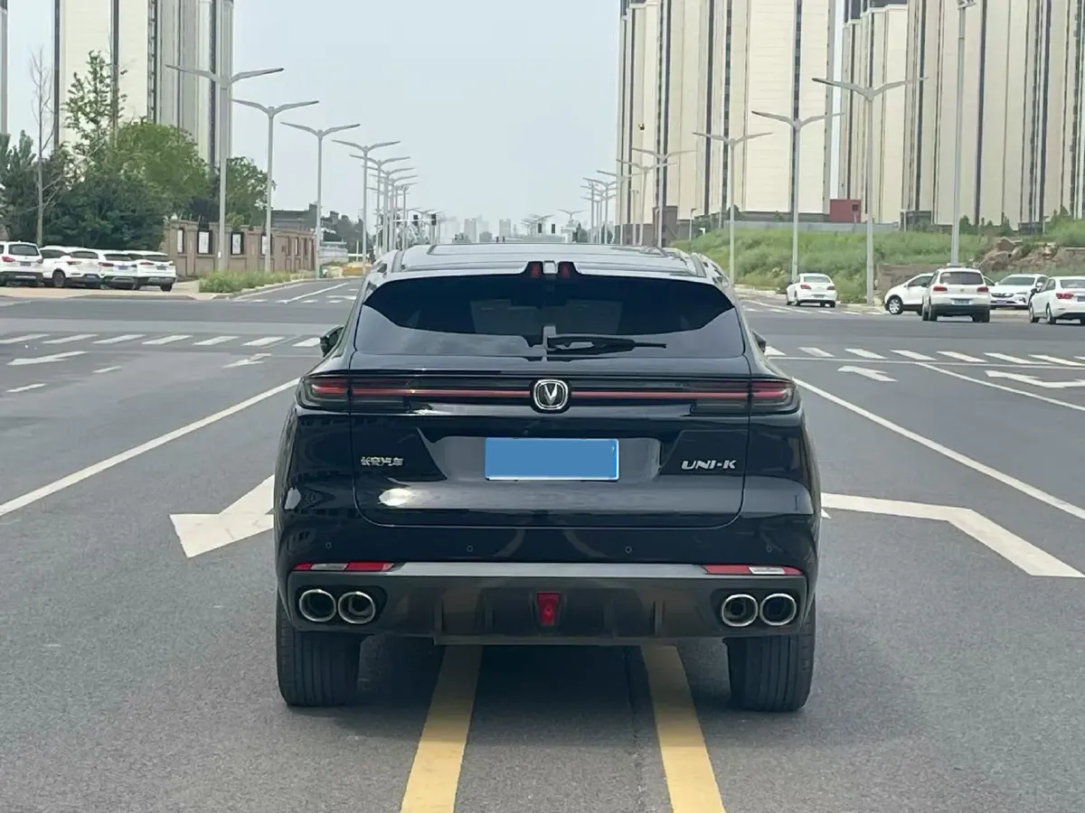 2021 ChangAn UNI-K 2.0T 233HP L4 8AT,autocango,china used car exporter,china ev exporter,chinese used car exporter,chinese used ev exporter