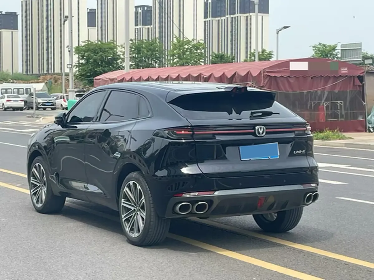 2021 ChangAn UNI-K 2.0T 233HP L4 8AT,autocango,china used car exporter,china ev exporter,chinese used car exporter,chinese used ev exporter