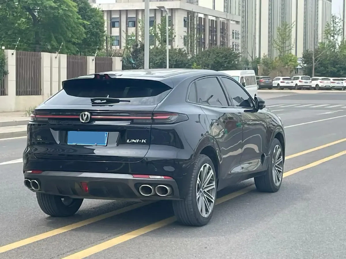2021 ChangAn UNI-K 2.0T 233HP L4 8AT,autocango,china used car exporter,china ev exporter,chinese used car exporter,chinese used ev exporter