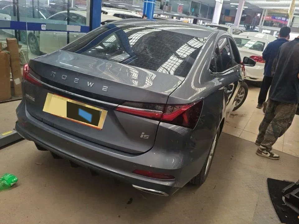 2023 Roewe i5 1.5L 129HP L4 CVT,autocango,china used car exporter,china ev exporter,chinese used car exporter,chinese used ev exporter