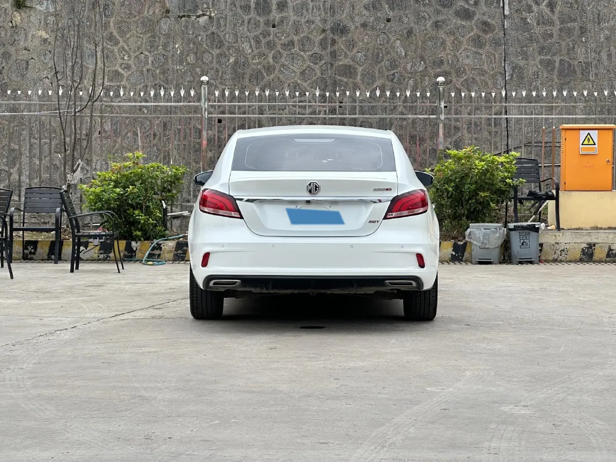 2019 MAXUS XinTu V80 2.5T 136HP L4 6AMT,autocango,china used car exporter,china ev exporter,chinese used car exporter,chinese used ev exporter