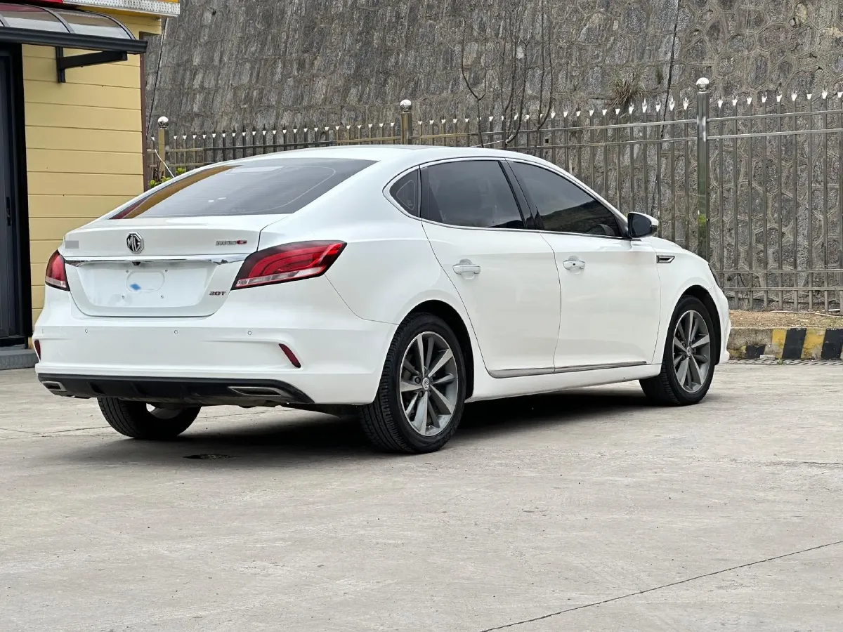 2019 MAXUS XinTu V80 2.5T 136HP L4 6AMT,autocango,china used car exporter,china ev exporter,chinese used car exporter,chinese used ev exporter